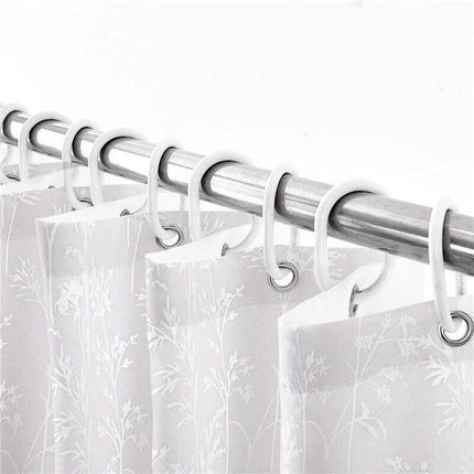 Wit douchegordijn met subtiel bloemenpatroon