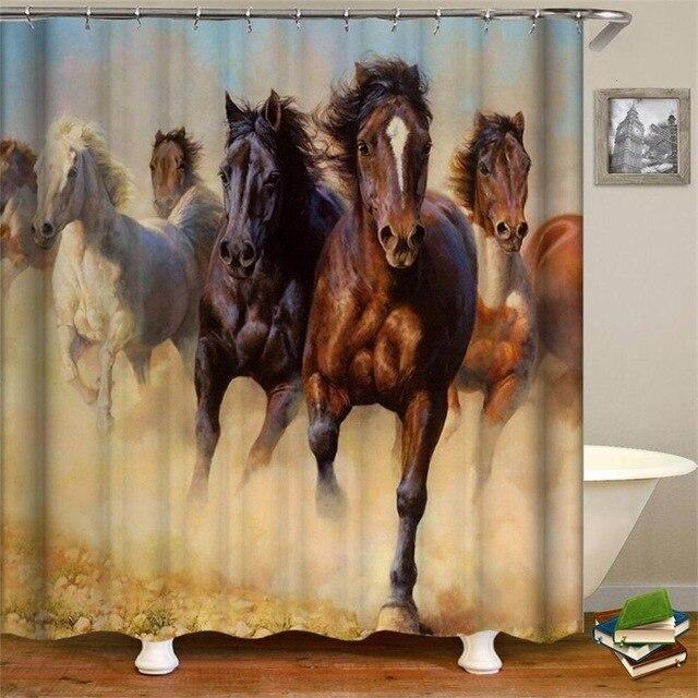 Douchegordijn met een kudde wilde paarden