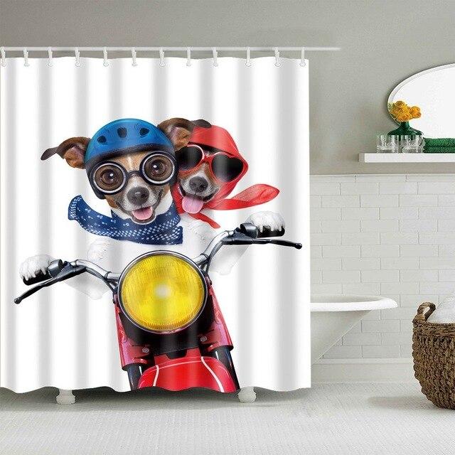 Douchegordijn met honden op een motor