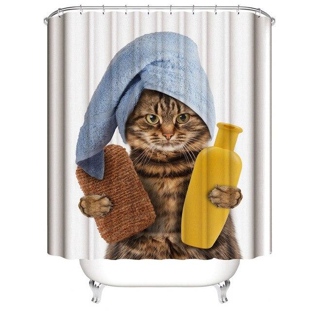 Grappig douchegordijn met badende kat
