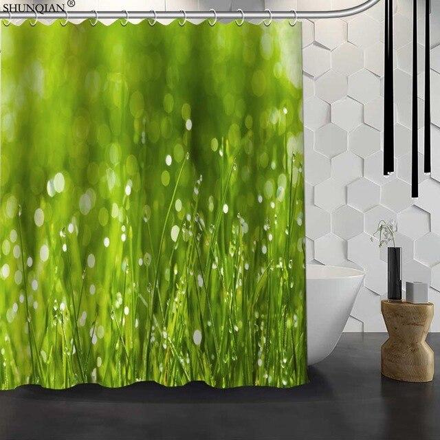 Douchegordijn gras met dauwdruppels