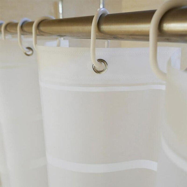 Modern douchegordijn met strepen patroon